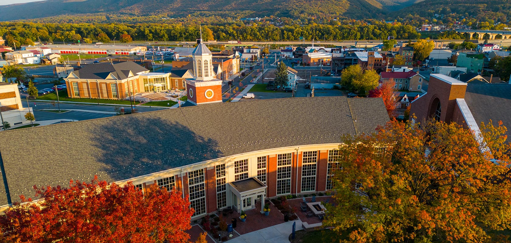 A view of the Krapf Gateway Center, looking towards the Trachte Music Center and Mary Lindsay Welch Honors Hall in the background