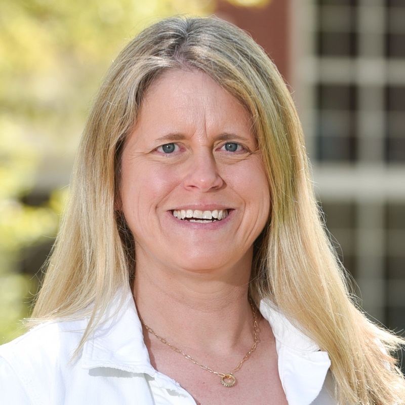 Susan Yost '99