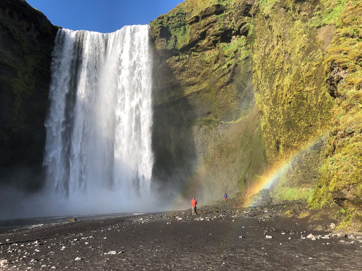 Lycoming College students get behind the lens in Iceland