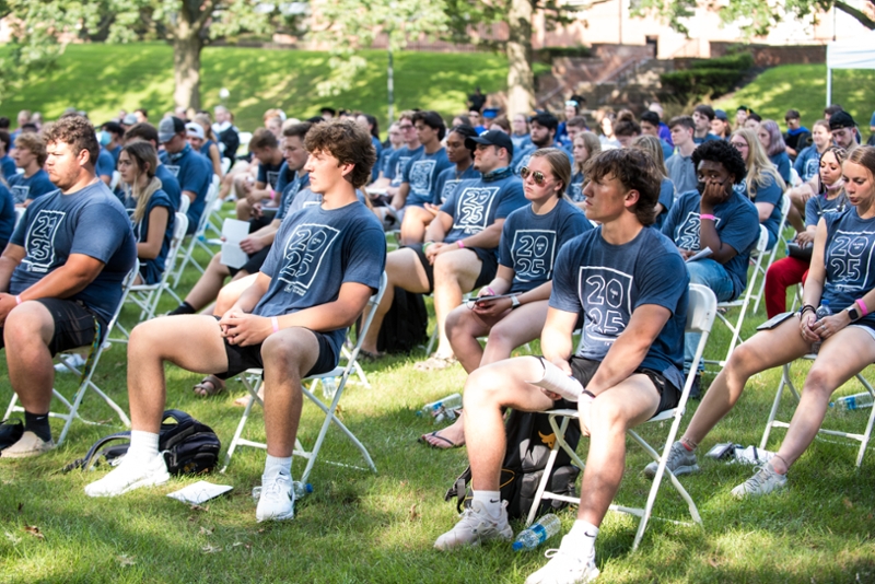 Class of 2025 walks through Sykes gate to begin journey News