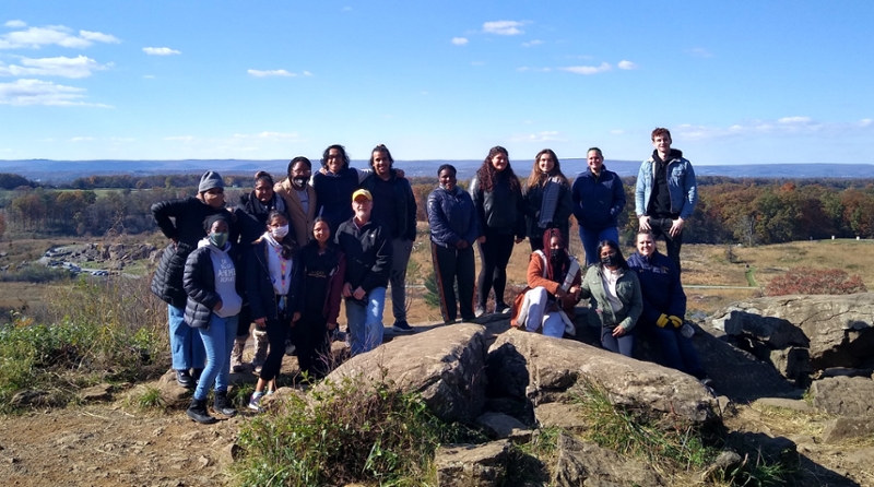 Students take leadership lessons from Gettysburg battlefield and generals 