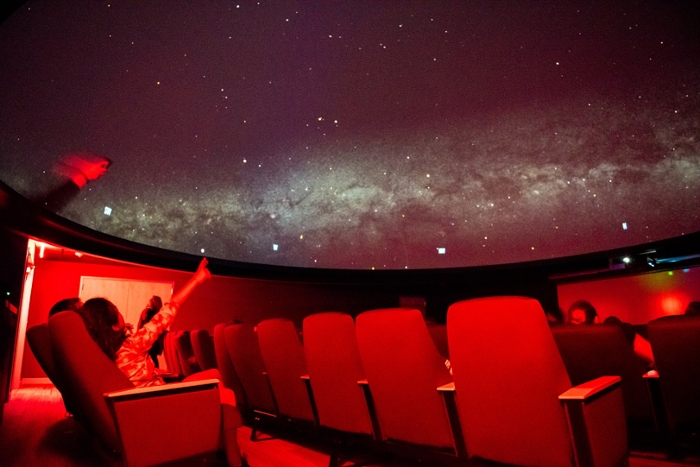 Planetarium takes third graders on a trip around the solar system